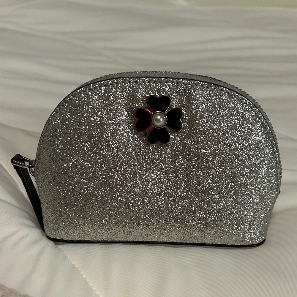 ✨ ♠️ Silver Glitter Kate Spade Coin Purse ♠️ ✨